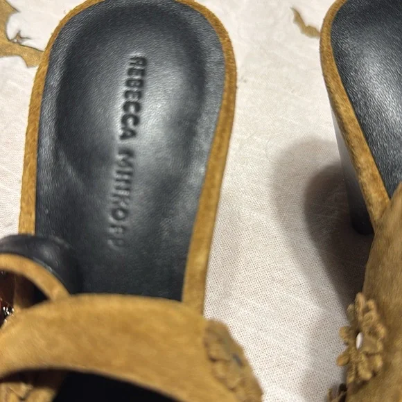 Rebecca Minkoff Suede Sling Back Heels size 6 - Picture 3 of 5